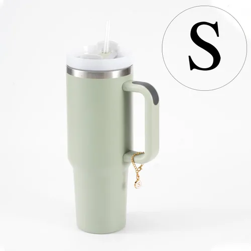 Vista 4 de Accesorios de dije de letra para taza Stanley, dije de mango de letra de identificación de acero inoxidable, dije de letra de mango de taza de agua
