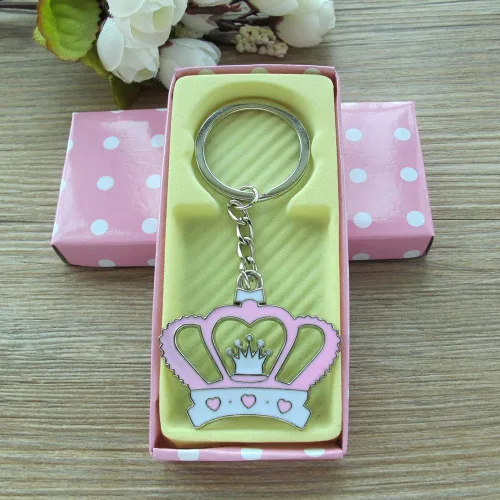 Vista 4 de 12 llaveros de corona rosa para baby shower, regalo de cumpleaños para invitados, corona, llavero, decoración de mesa, caja de regalo rosa, Rosado