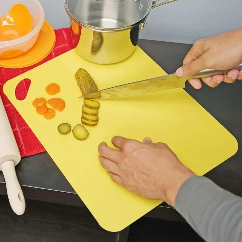 Vista 6 de Alfombrillas flexibles para tabla de cortar, juego de 4 hojas de plástico duradero para preparación de alimentos, antideslizantes y multicolor