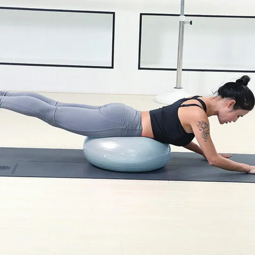 Vista 4 de Keenso Pelota de ejercicio con dona de yoga, entrenamiento de núcleo, pelota de estabilidad, pelota de ejercicio para yoga, pilates, entrenamiento