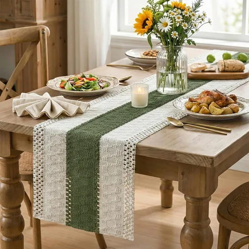 Vista 5 de Artoid Mode Camino de Mesa Rústico de Granja Verde Militar, Decoración Estacional Navideña de Mesa de Cocina y Comedor Hueca para Decoración
