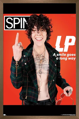 Vista 14 de Trends International SPIN Magazine - Póster de pared LP 21, 14.725 x 22.375 pulgadas, versión enmarcada de madera de granero