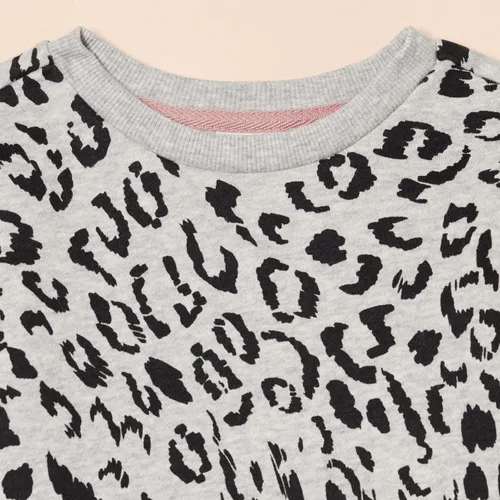 Vista 4 de Tienda Essentials Sudaderas de forro polar con cuello redondo para niñas y niños pequeños, paquete de 2