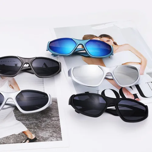 Vista 5 de COASION Wrap Around Sunglasses Fashion Butterfly Rectangle Sun Glasses for Women Men Silver Blue Sport Shades UV400