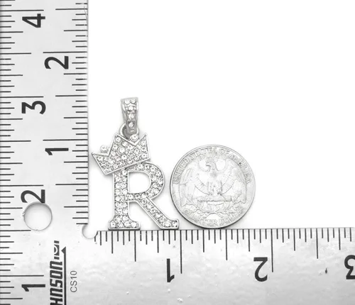 Vista 5 de Colgante empedrado de letra inicial con corona, pequeño de 0.12 pulgadas y unisex, collar de cadena cubana de 24 pulgadas en oro, tono plata.