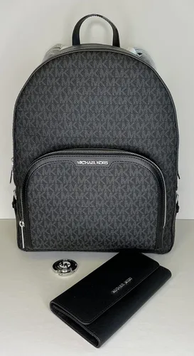 Vista 2 de MICHAEL Michael Kors Jaycee - Mochila grande con bolsillo con cremallera y gancho grande para cartera triple