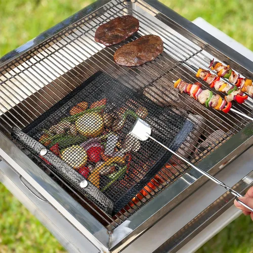 Vista 4 de Bolsas de malla para parrilla de barbacoa reutilizables para parrillas al aire libre, 3 bolsas antiadherentes para parrillas eléctricas de gas