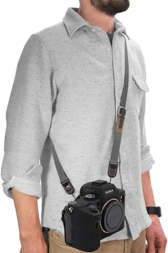 Vista 6 de Funda para Sony A7 iii, funda de goma de silicona profesional cubierta protectora para cámara A7 iii A7r iii a73 a7R 3 + paño de microfibra (negro)