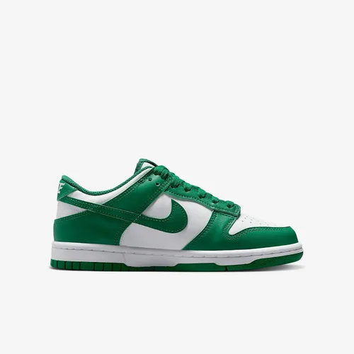 Vista 35 de Nike Kid's Dunk Low Sneaker