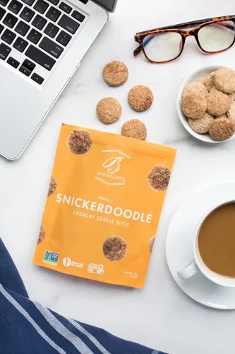 Vista 6 de Bakeology Galletas veganas sin gluten 6 bolsas de 6 a 6 onzas 3 bolsas de cada sabor Snickerdoodle, Vanilla Chai