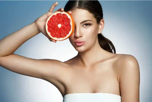 Vista 2 de Baronessa Cali Tarocco - Champú hidratante de naranjas sicilianas para cabello brillante y manejable - 8.6 onzas