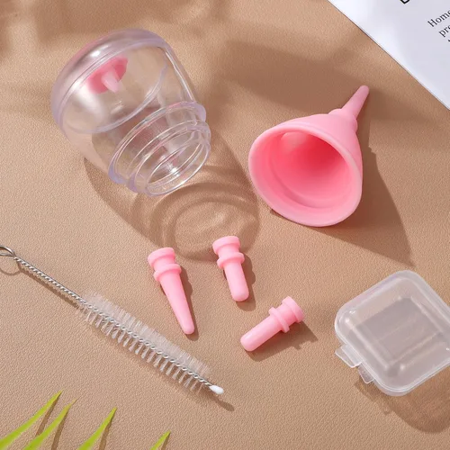Vista 7 de Mipcase Botellas para gatitos, mini botellas para cachorros con 4 biberones de plástico para mascotas con cepillo de limpieza para alimentar gatitos