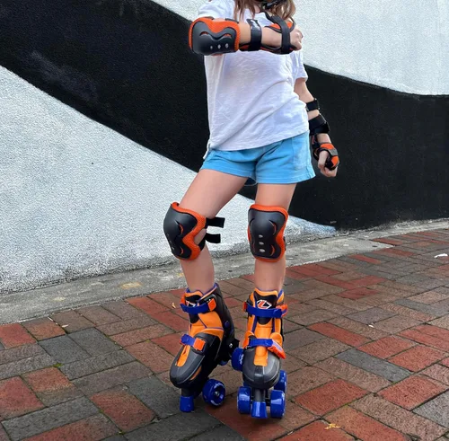 Vista 6 de Lenexa Go GRO - Paquete de patines cuádruples ajustables, patines para niños y niñas