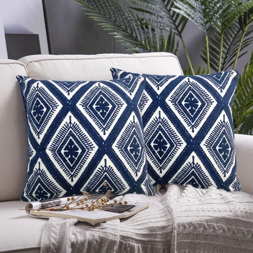 Vista 18 de Alysheer Fundas de almohada decorativas bordadas a cuadros 18"x 18", juego de 2, fundas de almohada de algodón con patrón tuftado de cuadros