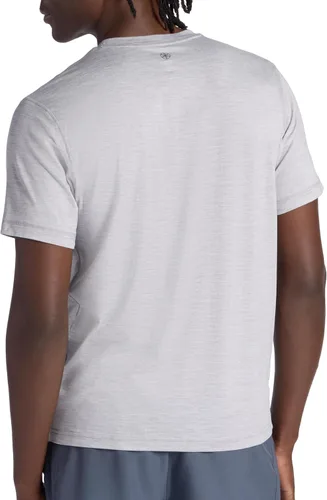 Vista 2 de Gaiam Camiseta básica de cuello redondo para hombre, ajuste estándar, material elástico de peso medio