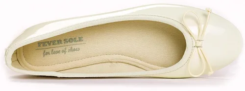 Vista 4 de FEVERSOLE Zapatos planos de ballet de patente para mujer, color macarrón colorido Beige
