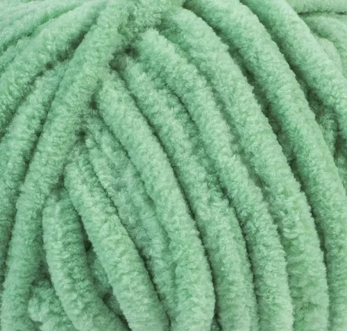 Vista 2 de Hilado de chenilla de terciopelo para amigurumi y punto de crochet súper voluminoso 100 gr (69,0 m) (Grosor del hilo 8 mm) (Verde espárrago) 1