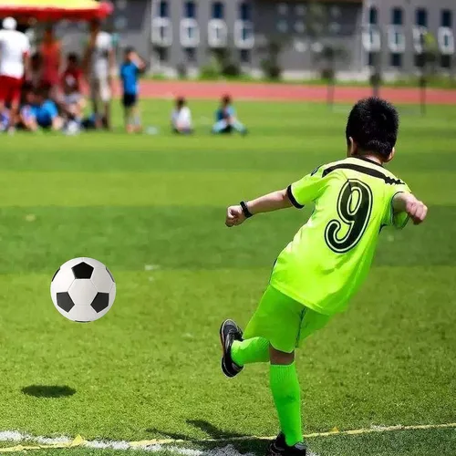 Vista 4 de Balón de fútbol tamaño 2, 3, 4, 5 con aguja de bomba, clásico, blanco, negro, más grueso, poliuretano, tejido apretado, adecuado para jóvenes, liga