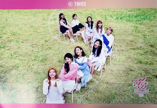 Vista 6 de jyp Entertainment doble 3rd álbum mini B Ver CD con imited 9 photocards y plegado Póster +