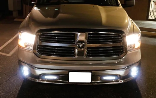 Vista 7 de iJDMTOY Kit de luces antiniebla LED de xenón Mini-SR color blanco compatible con Dodge RAM 1500 2011-18, incluye (2) barras de luz LED blancas de 30