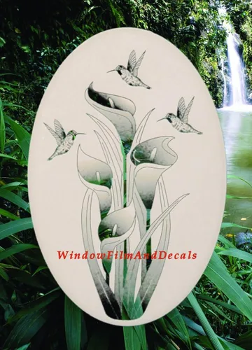 Vista 7 de Lily & Hummingbirds - Calcomanía ovalada para ventana, vinilo de vidrio, 21 x 33 pulgadas, color blanco con elementos de diseño transparentes