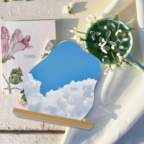 Vista 4 de Espejo de tocador estético irregular, espejo de mesa decorativo de acrílico sin marco con soporte de madera, espejo de maquillaje funky para sala