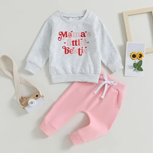 Vista 2 de Rtnnsbbfcm Ropa de otoño e invierno para bebé recién nacida, sudadera de manga larga con cuello redondo y estampado de letras y pantalones, 2 piezas