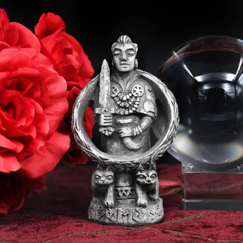 Vista 3 de Dryad Design Freya Figurine – Estatua pequeña de Freya con gatos – Diosa nórdica del amor y la guerra de 4 pulgadas de alto – Decoración de altar