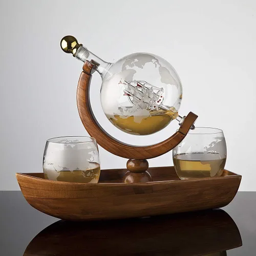 Vista 6 de Godinger Juego de decantador de whisky con 2 vasos de whisky World - para licor, whisky, bourbon, vodka - 28.7 fl oz
