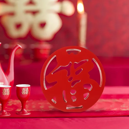 Vista 4 de ARTIBETTER Adorno de madera de personaje chino rojo fu, estatuas de escritorio, manualidades, escultura, decoración de felicidad china, centro