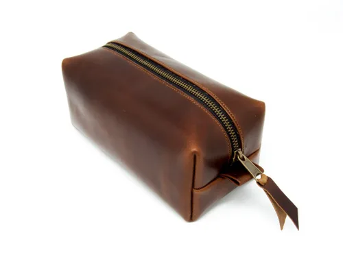 Vista 9 de Kit Dopp de piel auténtica, bolsa de aseo portátil para hombre para artículos de afeitado y aseo, organizador de cosméticos de viaje, regalo