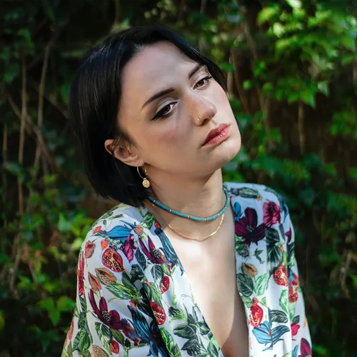 Vista 5 de Collar con colgante de perlas de oro y cuentas de turquesa, estilo bohemio, vintage, hecho a mano, azul turquesa para mujer