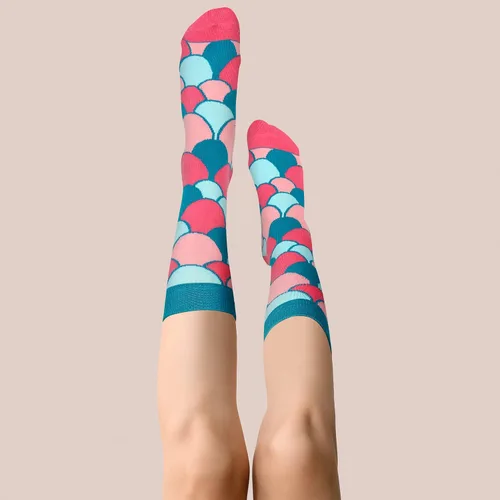 Vista 4 de Benefeet Sox Calcetines de algodón con estampado de girasoles para mujer, divertidos y bonitos calcetines de algodón con estampado floral