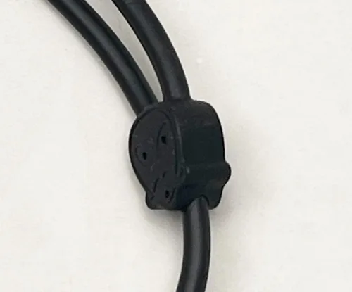 Vista 3 de SSMS - Luigi's Modular M-Doppio Mini Y - Cables de conexión divisores en ángulo recto – 2 unidades (negro) (10 x 10)