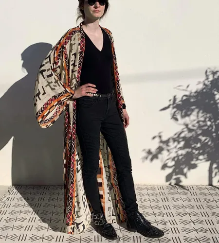 Vista 2 de RanRui Kimono de playa de gran tamaño con estampado Geometría de mujer Kimonos de rayón con cinturón para verano
