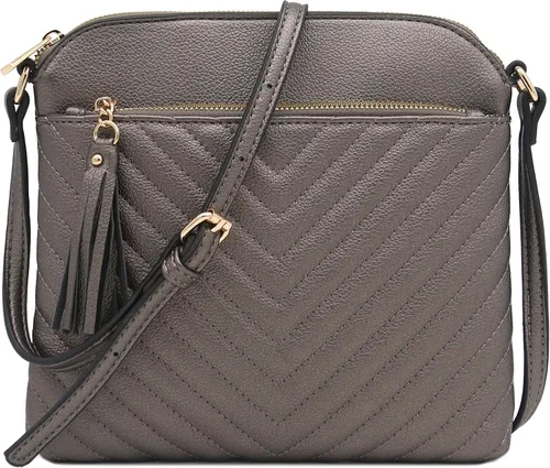 Vista 24 de Bolsa cruzada FashionPuzzle de tamaño medio con acolchado de espiga y borla Negro