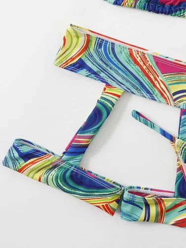 Vista 5 de OYOANGLE Conjunto de traje de baño de 3 piezas para mujer con estampado halter y liguero