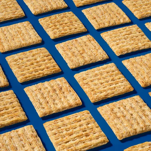 Vista 5 de Triscuit Galletas de trigo integrales originales de grano entero, cajas de 12 a 8.5 onzas