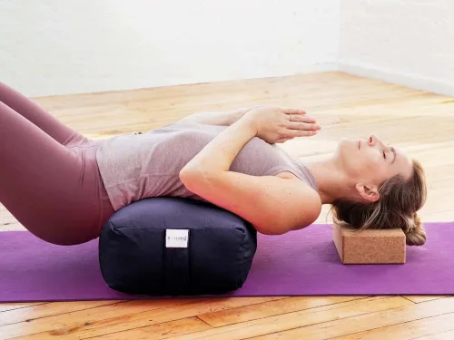 Vista 93 de Sol Living Almohada de yoga rectangular para meditación, accesorios de meditación de algodón, almohada de meditación restaurativa de yoga, almohada