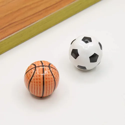 Vista 6 de Pomos de cerámica pesada para baloncesto, 4 piezas de pelota deportiva temática de fiesta para niños y bebés, decoración del hogar, manijas