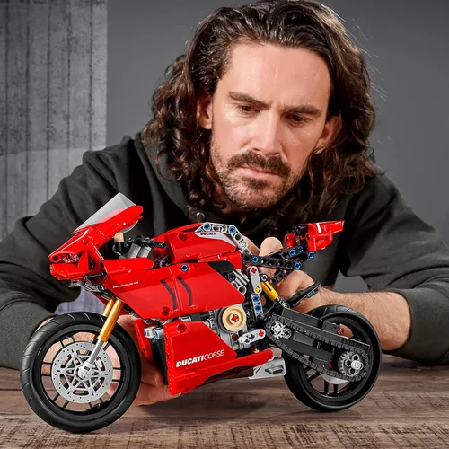 Vista 6 de LEGO 42107 Technic Ducati Panigale V4 R - Kit de construcción de modelos coleccionables con caja de cambios y suspensión de trabajo, idea de regalo
