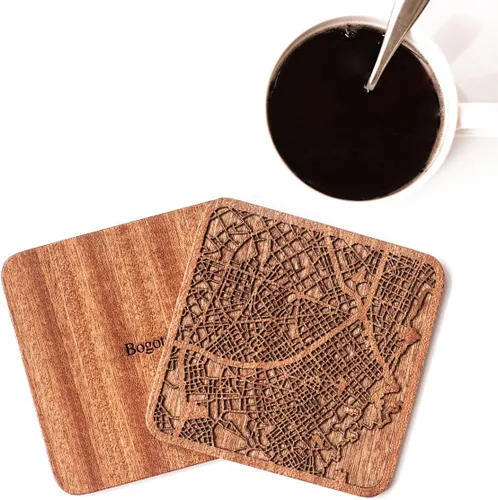 Vista 3 de Bogotá Map Coaster, juego de 4, posavasos de madera Sapele con mapa de la ciudad, múltiples ciudades opcionales, hecho a mano
