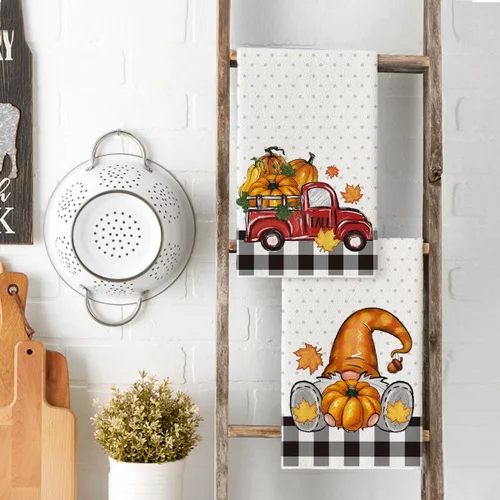 Vista 3 de Artoid Mode Juego de 2 toallas de cocina de otoño con diseño de calabaza y gnomo de búfalo, 18 x 26 pulgadas, diseño de hojas de arce estacionales