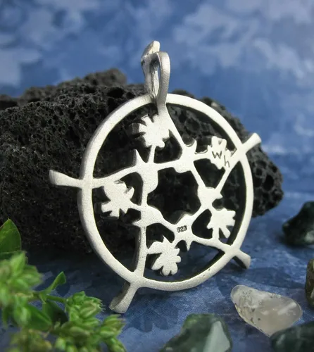 Vista 6 de Woot & Hammy Five Flowers Hidden Pentacle Pendant, 100% Sterling Silver, Handmade