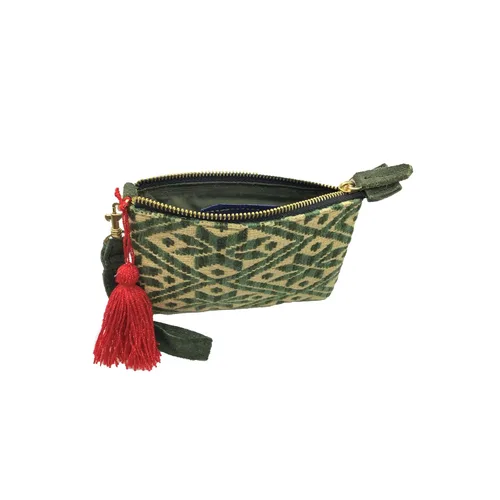 Vista 5 de Monedero "Rosario", hecho por Jühue Artesanal, Bolso hecho a mano hecho en México, Bolso verde, bordado a mano, pieza única, Bolso bordado, Bordado