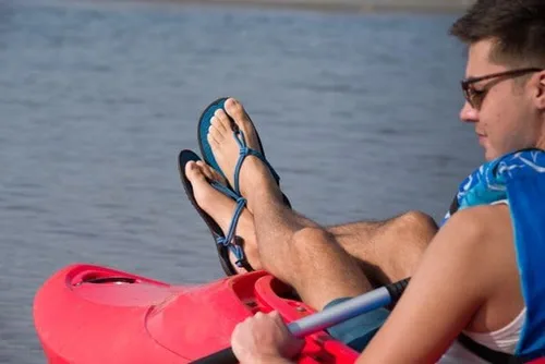 Vista 7 de Xero Shoes Sandalias de playa descalzas para hombre Aqua Cloud Sandalias de agua y senderismo para hombres Sandalias deportivas minimalistas