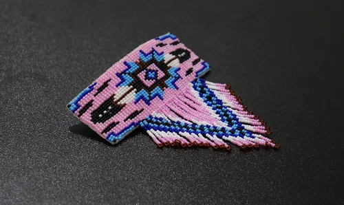 Vista 4 de Pinzas para el cabello con cuentas Colección hecha a mano estilo nativo americano (rosa bebé)