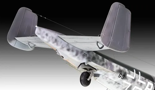 Vista 6 de Revell Nivel alemán 1/48 Luftwaffe Dornier 217J-1/2 Modelo de plástico 03814