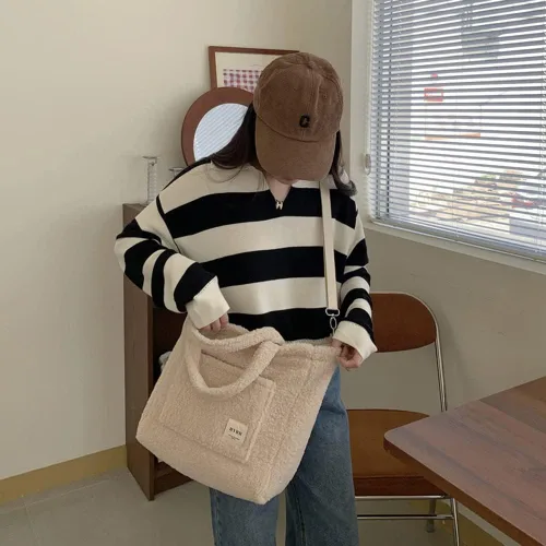 Vista 4 de Bolso cruzado de vellón de peluche Sherpa para mujer, bolso de hombro mullido de felpa Hobo bolso peludo suave otoño invierno