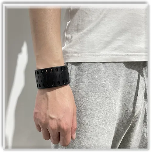 Vista 6 de Xusamss Pulsera Punk Jewelry Hollow Brazalete de cuero ancho